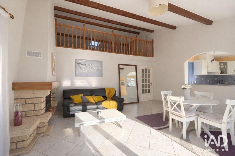 Maison - 106 m² - 4 pièces