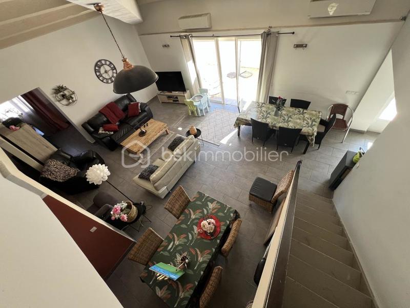 Immeuble - 800 m² - 37 pièces