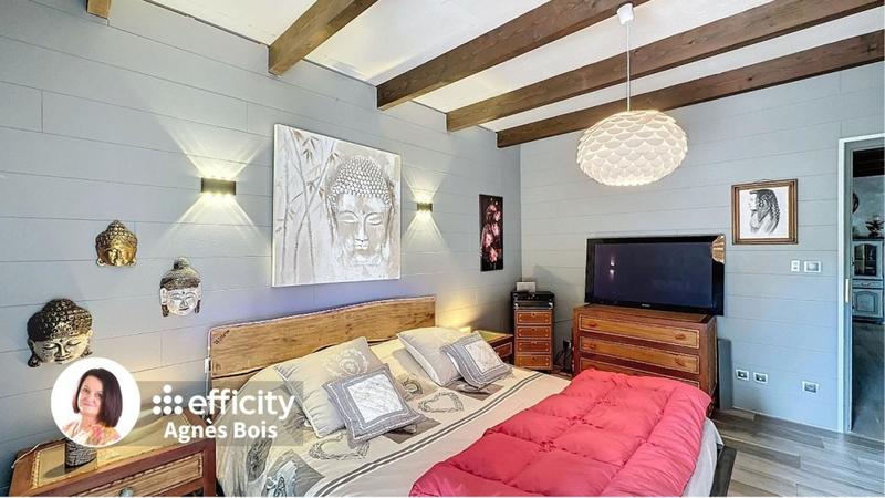 Bureau - 200 m² - 2 pièces