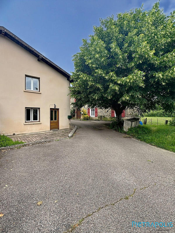 Maison - 85 m² - 5 pièces