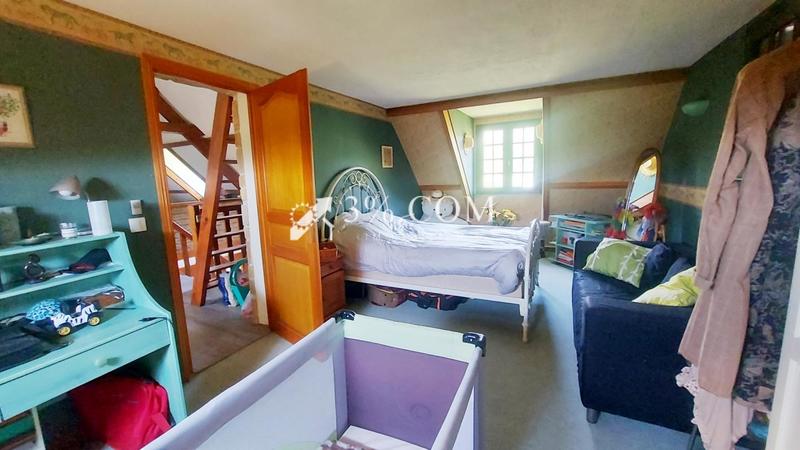 Pavillon - 126 m² - 6 pièces