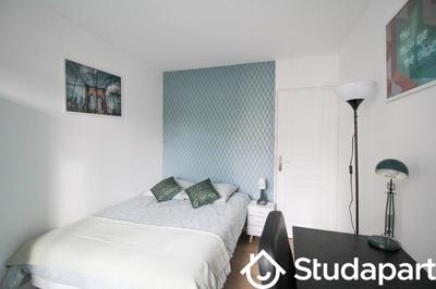 Chambre - 10 m² - 1 pièce