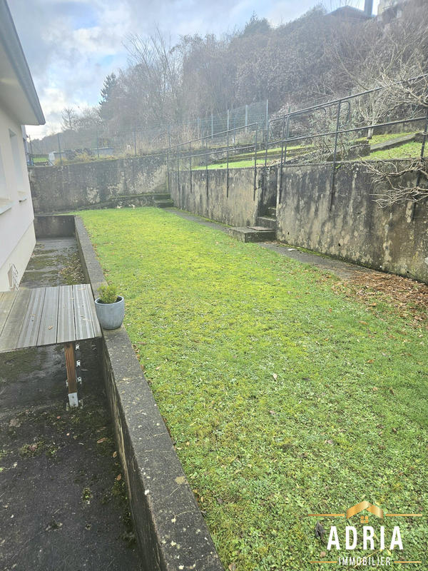 Maison - 102 m² - 6 pièces