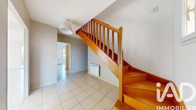 Maison - 152 m² - 7 pièces