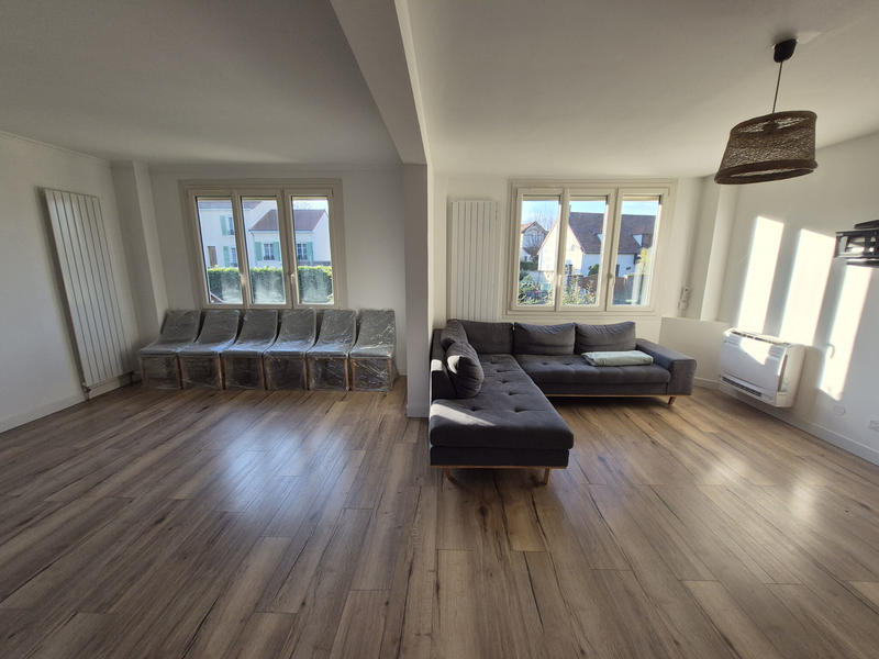 Maison - 120 m² - 5 pièces