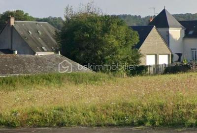 Terrain constructible - 710 m²