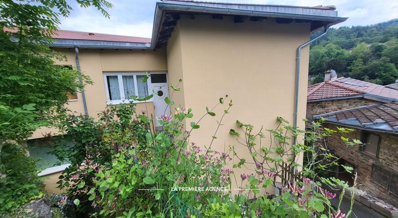 Maison - 125 m² - 8 pièces