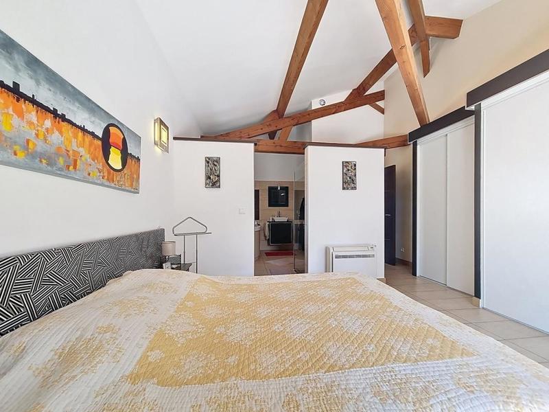 Villa - 150 m² - 4 pièces