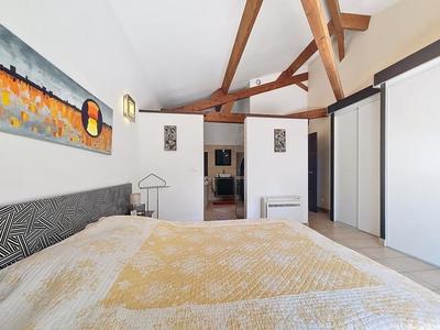 Villa - 150 m² - 4 pièces