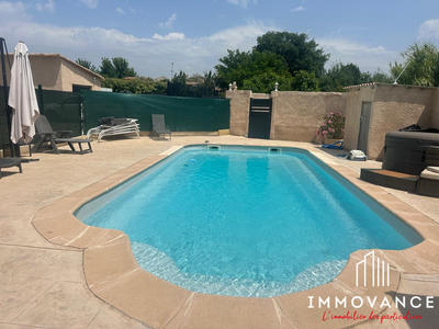 Maison - 273 m² - 11 pièces