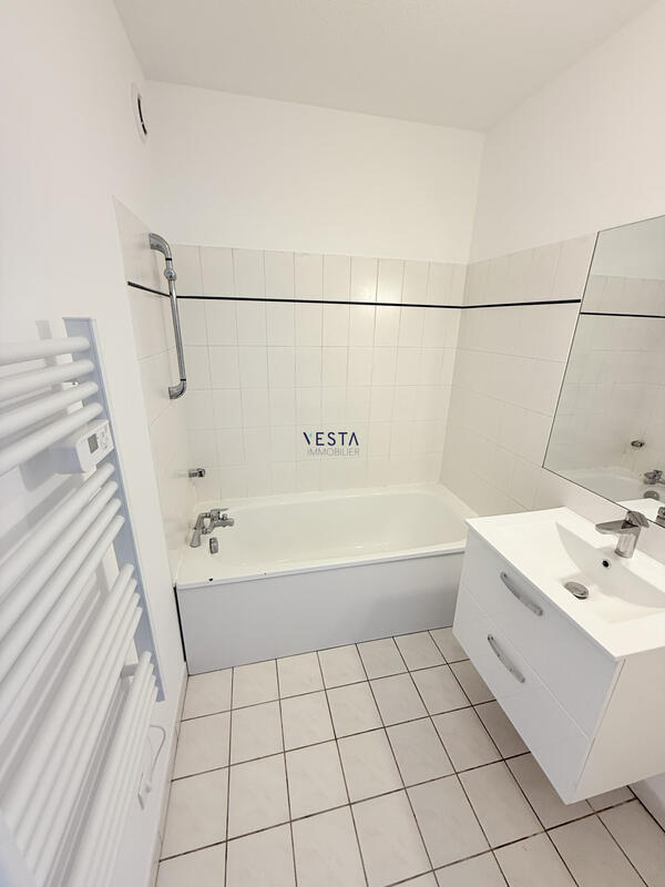 Appartement - 49 m² - 2 pièces