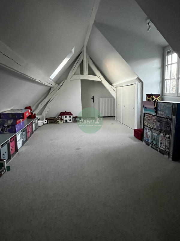 Maison - 175 m² - 6 pièces