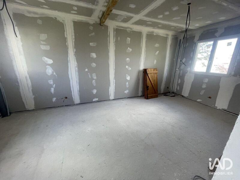 Maison - 140 m² - 4 pièces