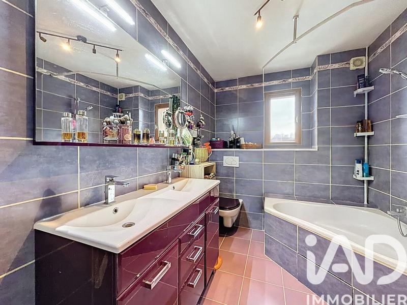 Appartement - 114 m² - 3 pièces