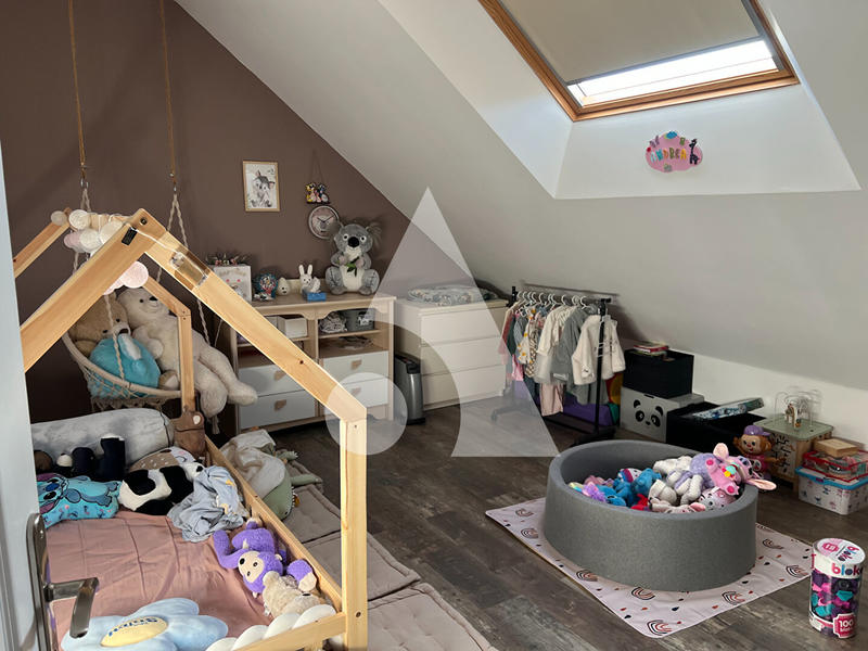 Maison - 120 m² - 5 pièces