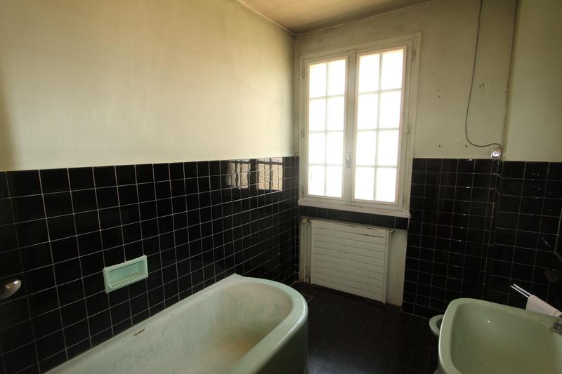 Maison - 195 m² - 8 pièces