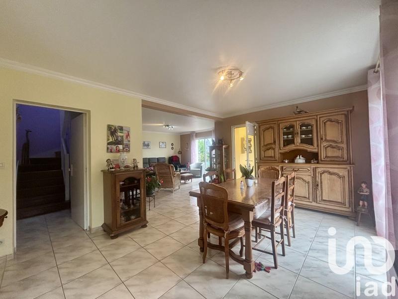 Maison - 137 m² - 5 pièces