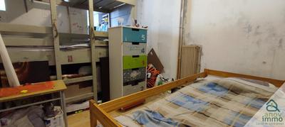 Appartement - 102 m² - 5 pièces