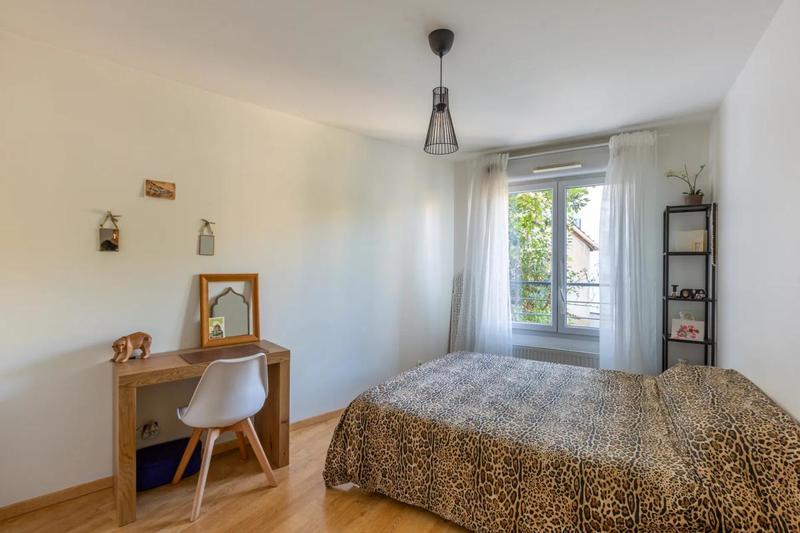 Appartement - 86 m² - 4 pièces