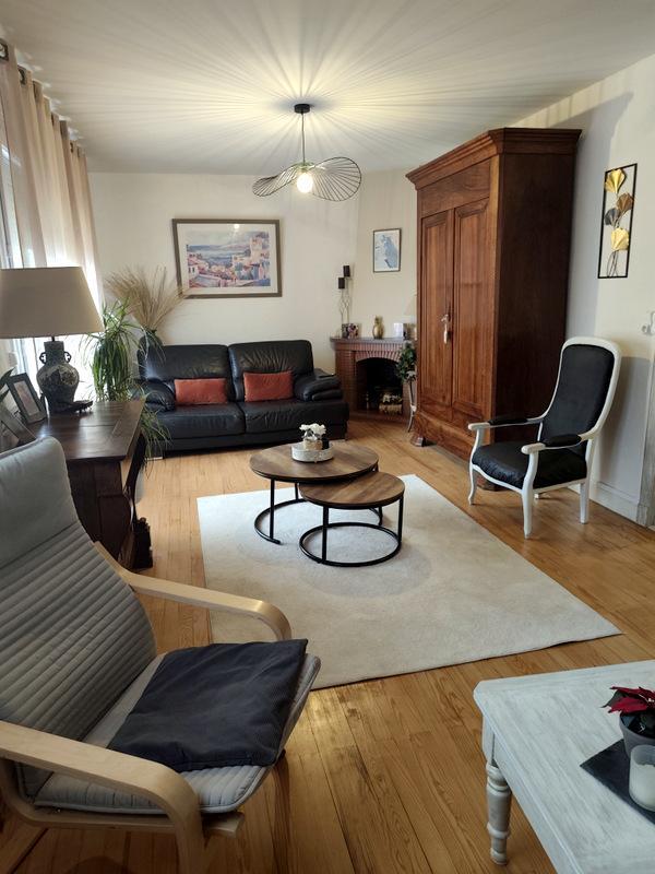 Maison jumelée - 112 m² - 6 pièces