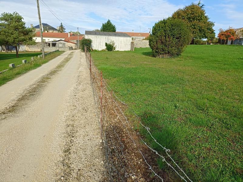 Terrain - 1 200 m²