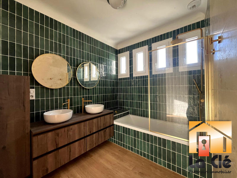 Maison - 152 m² - 6 pièces