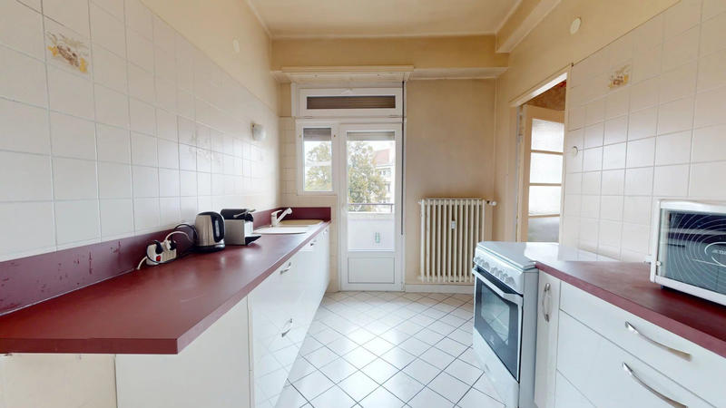 Appartement - 90 m² - 3 pièces