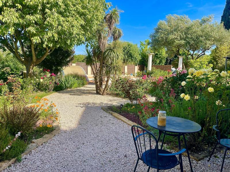 Villa - 210 m² - 9 pièces