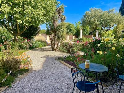 Villa - 210 m² - 9 pièces