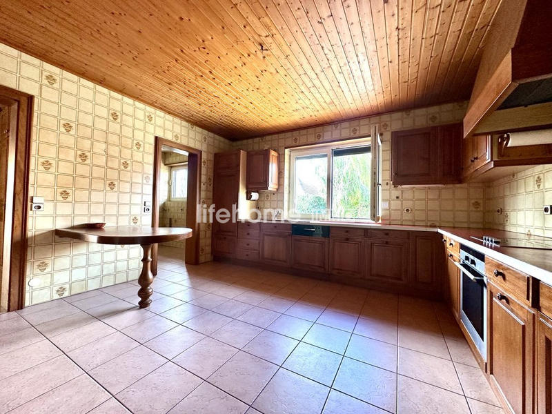 Maison - 157 m² - 4 pièces