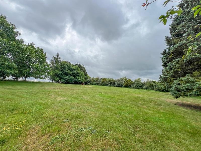 Maison ancienne - 322 m² - 10 pièces