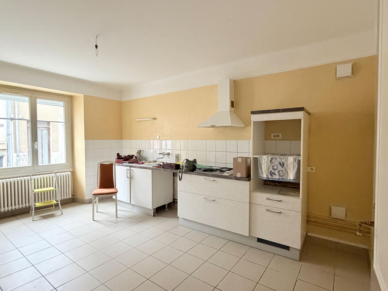 Maison - 158 m² - 8 pièces