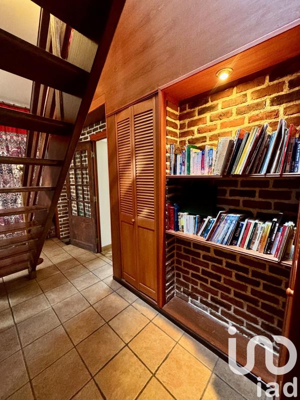 Maison - 230 m² - 8 pièces