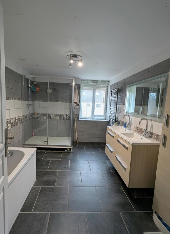 Maison - 429 m² - 20 pièces