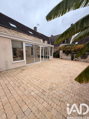 Maison - 133 m² - 6 pièces