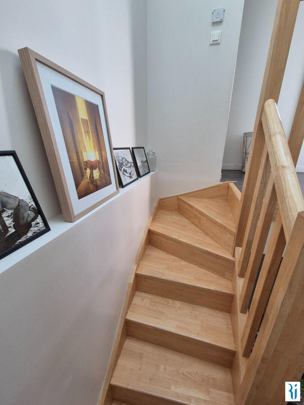 Maison - 85 m² - 4 pièces