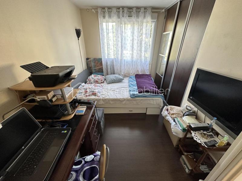 Appartement - 64 m² - 4 pièces