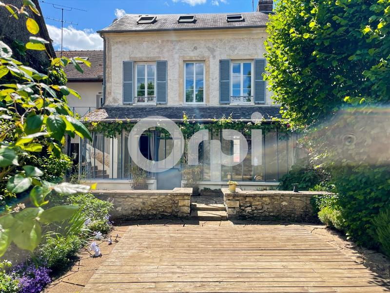 Maison de ville - 164 m² - 8 pièces