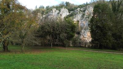 Maison - 220 m² - 10 pièces