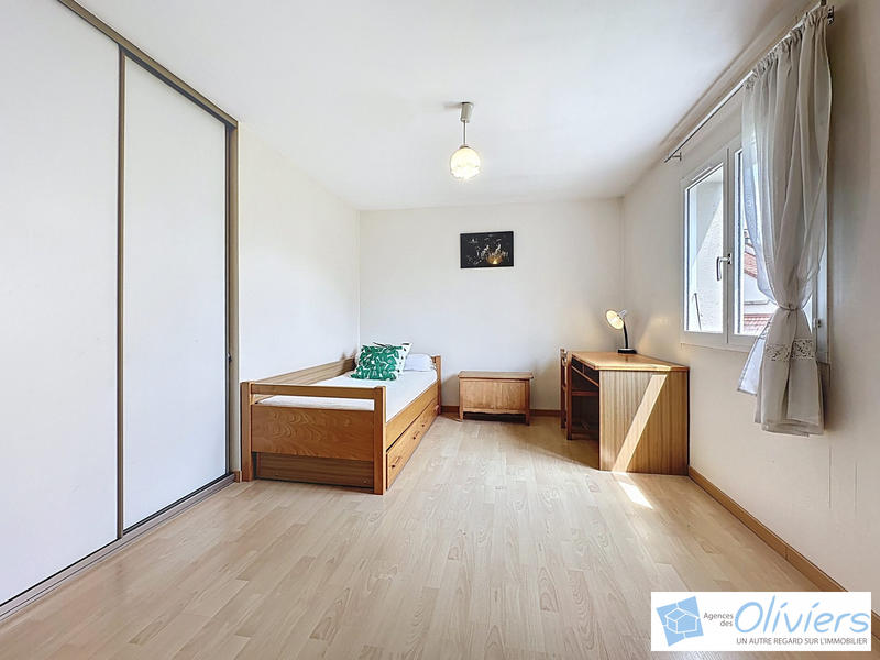 Maison - 133 m² - 6 pièces