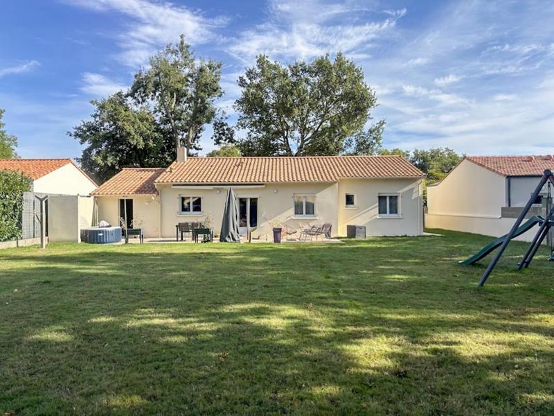 Maison - 100 m² - 5 pièces