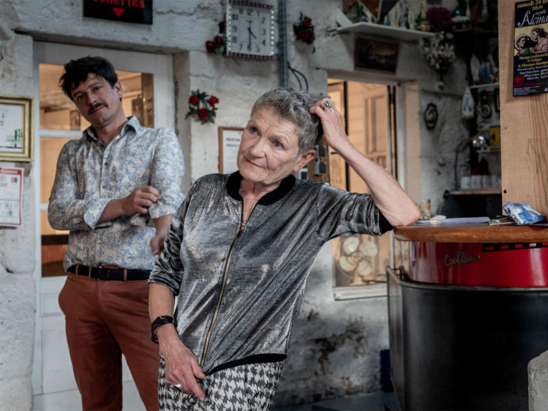 Concert de Claudine Lebègue / accordéon /chansons