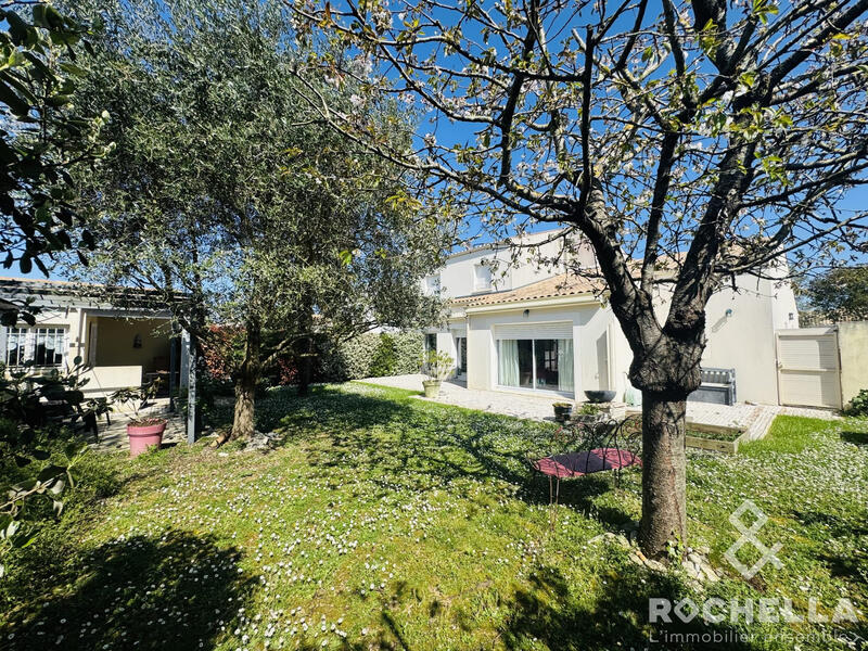 Maison - 172 m² - 5 pièces