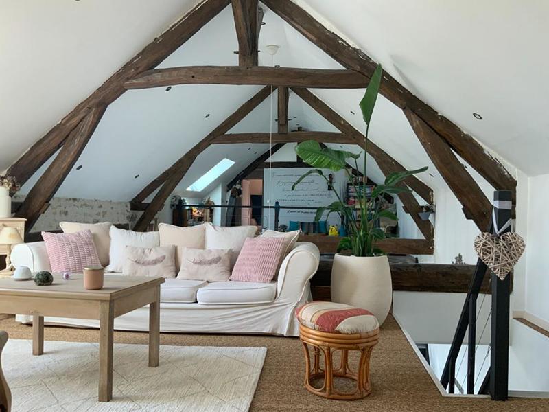 Maison - 270 m² - 10 pièces