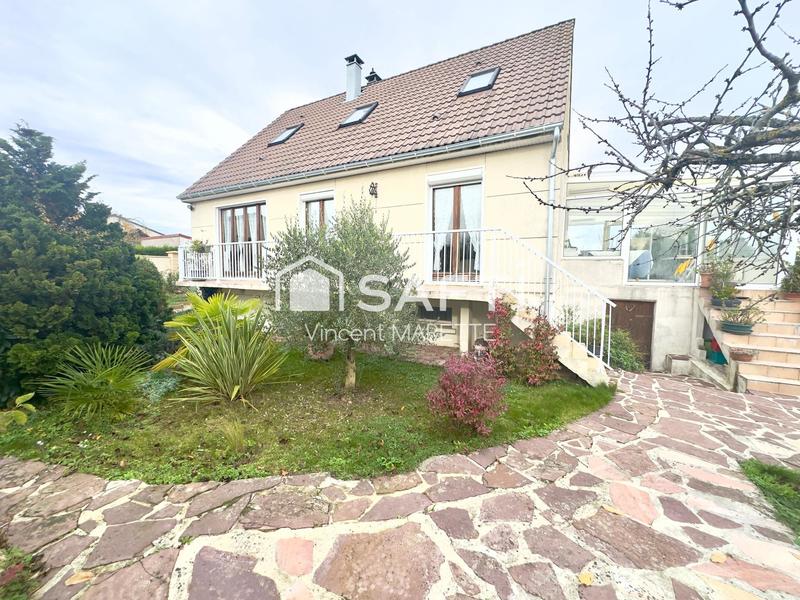 Maison - 190 m² - 8 pièces