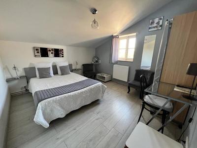 Maison de maîtres - 450 m² - 10 pièces