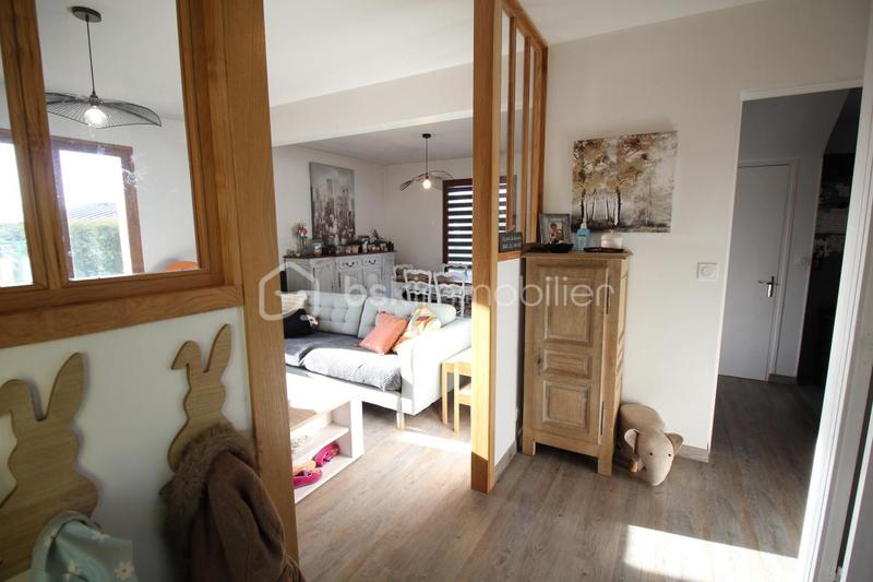 Maison - 93 m² - 5 pièces