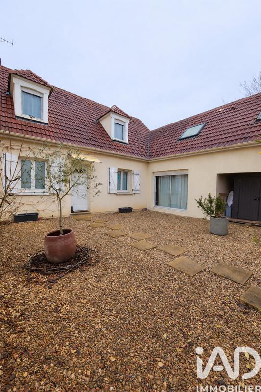 Maison - 140 m² - 6 pièces