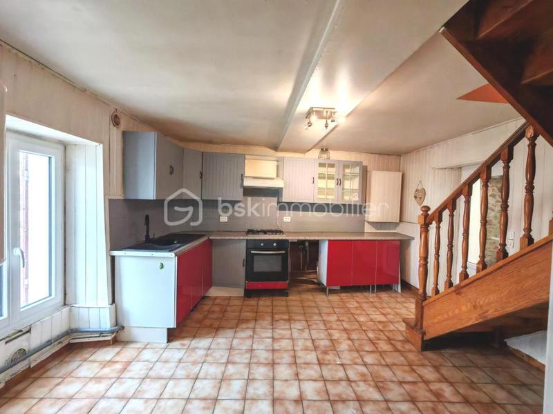 Maison - 89 m² - 5 pièces