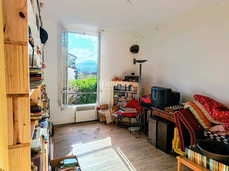 Maison - 198 m² - 10 pièces